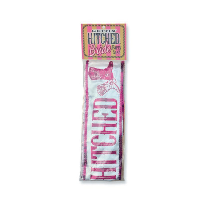 Gettin Hitched Bride Party Sash | cutebutkinky.com